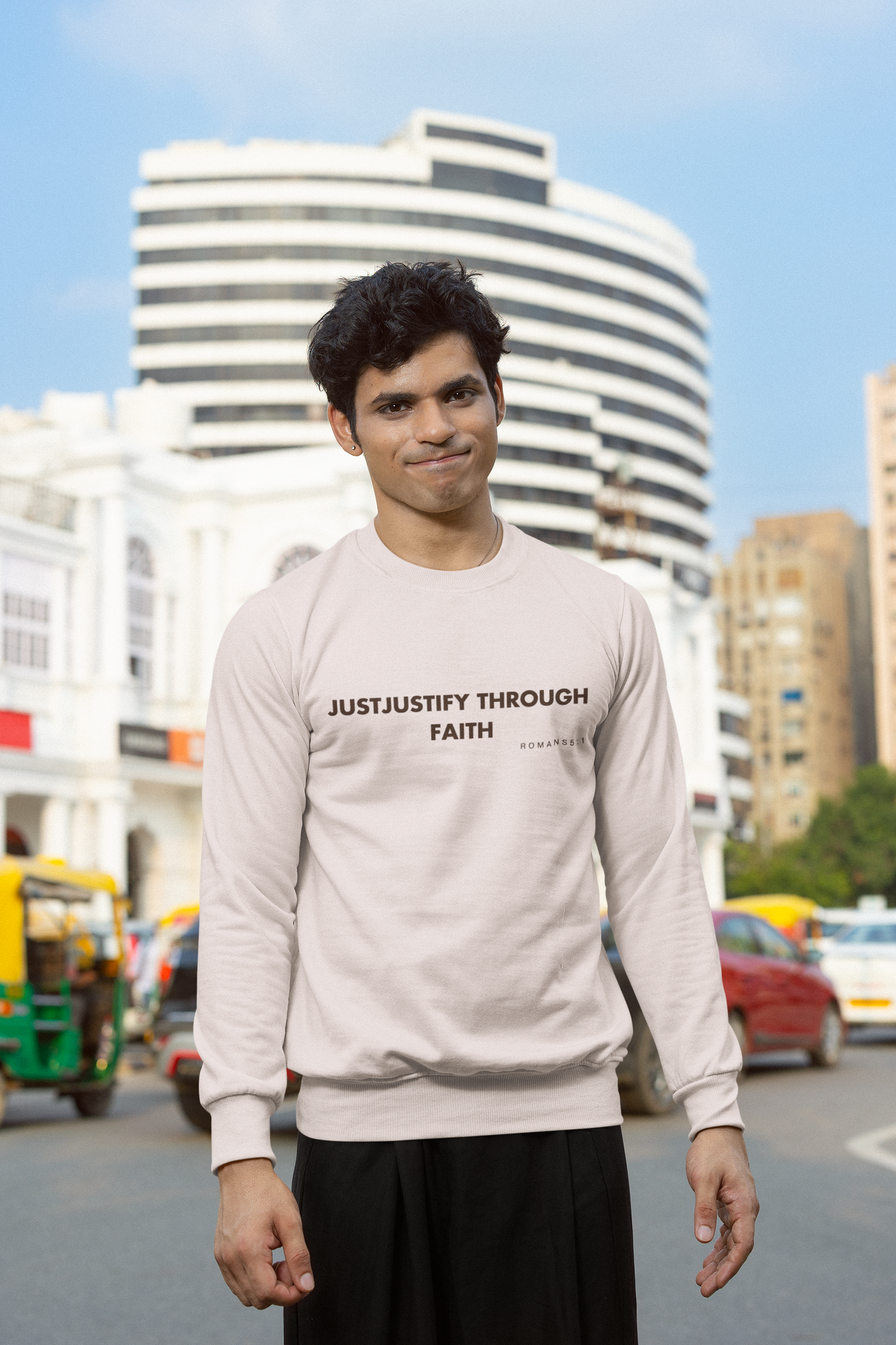 CREWNECK SWEATSHIRT